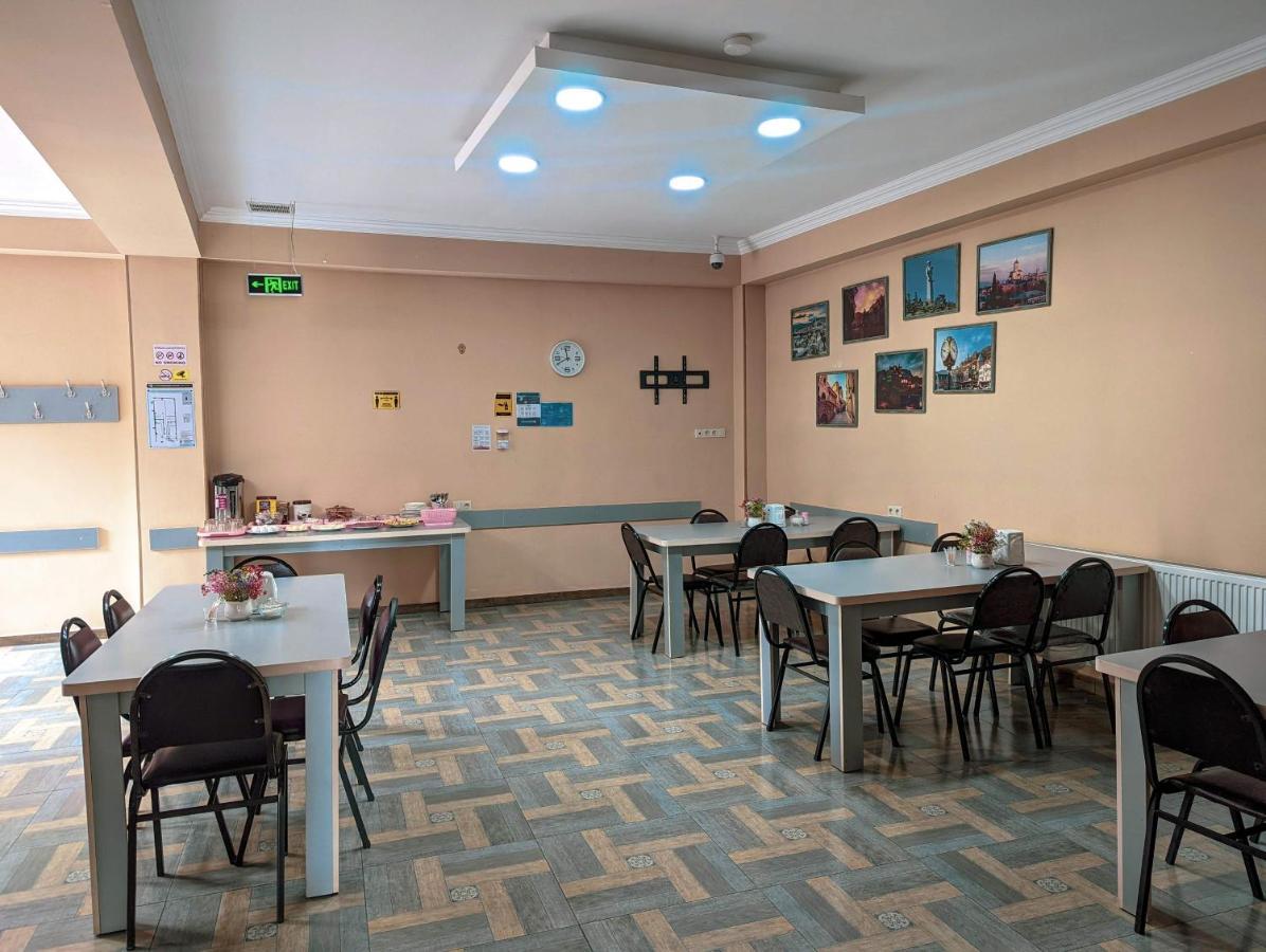 Tbilisi Airport Hotel - Atu 외부 사진