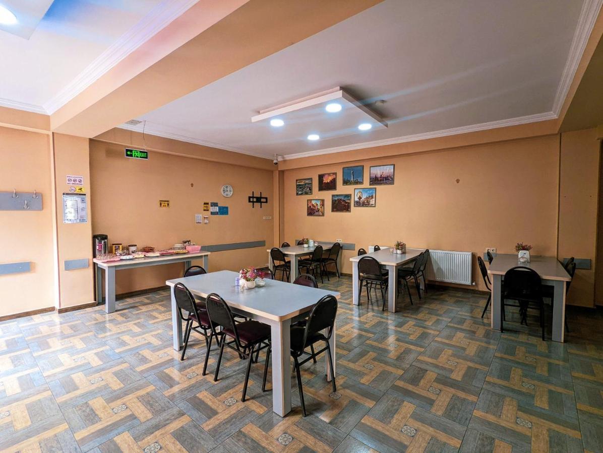 Tbilisi Airport Hotel - Atu 외부 사진